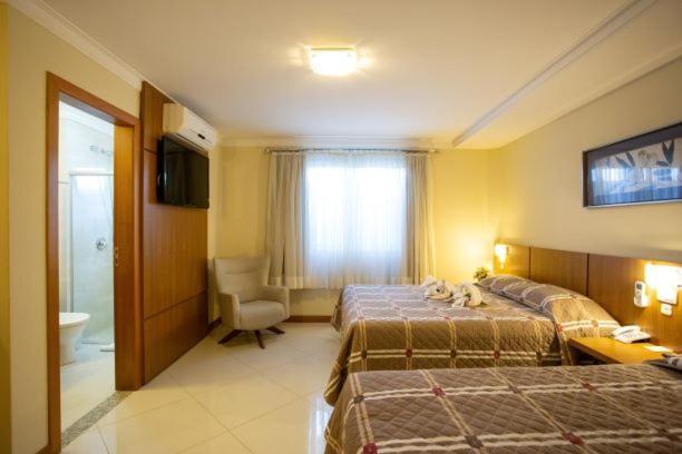Barbur Center Hotel Ponta Grossa  Buitenkant foto