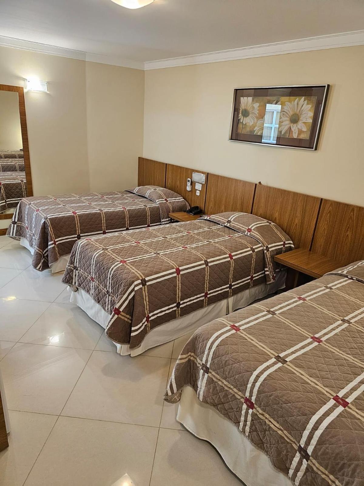 Barbur Center Hotel Ponta Grossa  Buitenkant foto