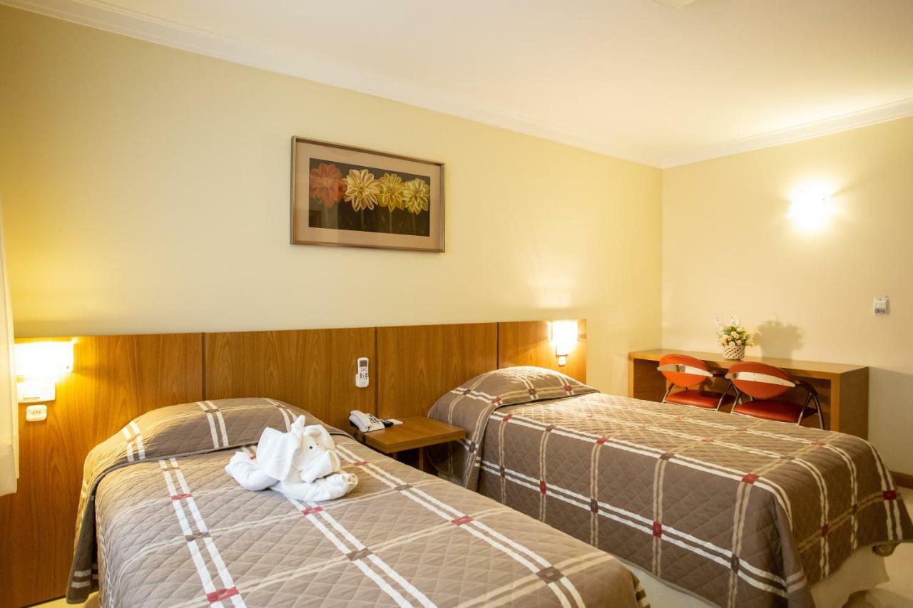 Barbur Center Hotel Ponta Grossa  Buitenkant foto