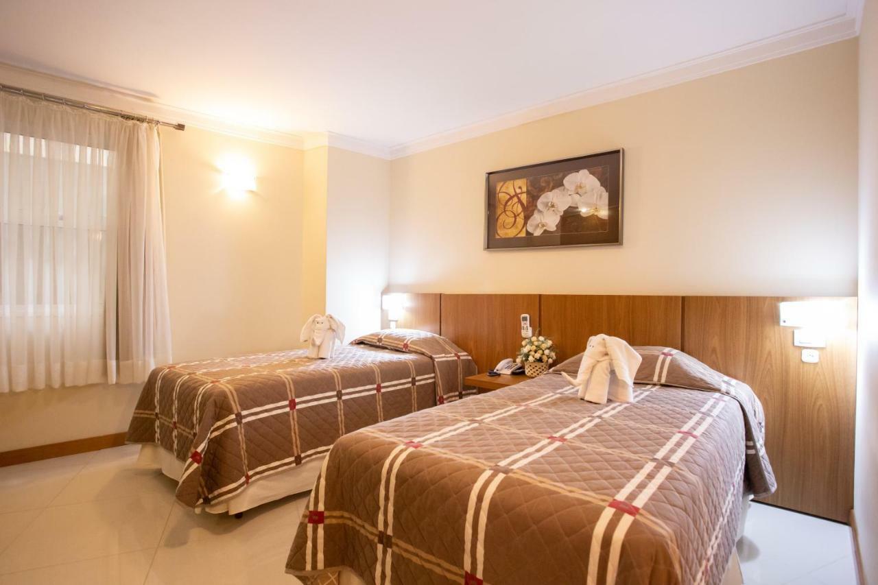 Barbur Center Hotel Ponta Grossa  Buitenkant foto